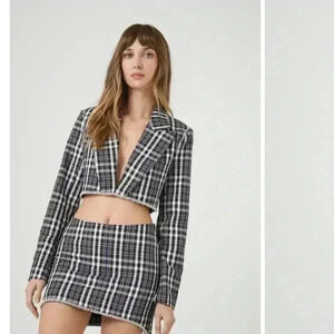 F21 plaid rhinestones trim cropped blazer